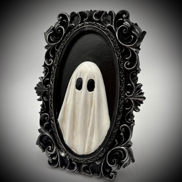 Ghost Wall Decor Spooky Halloween Decoration Gothic Home Accent Framed Art - Picture 1 of 5